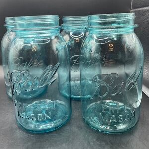 Antique Ball Perfect Mason Blue Glass Jars Set of 4  Qt 1923-1933 no lids